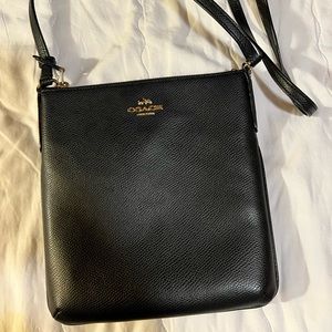 New Authentic Coach Crossbody Leather Purse